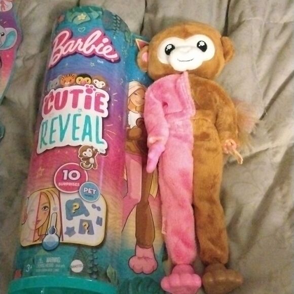 Barbie - Picture 3 of 4